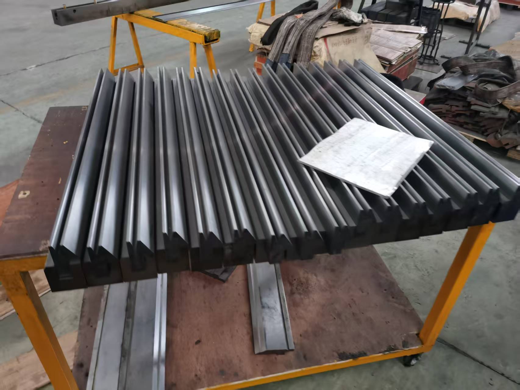 折弯机模具3.16 (2) 折弯机模具3.16 (2)