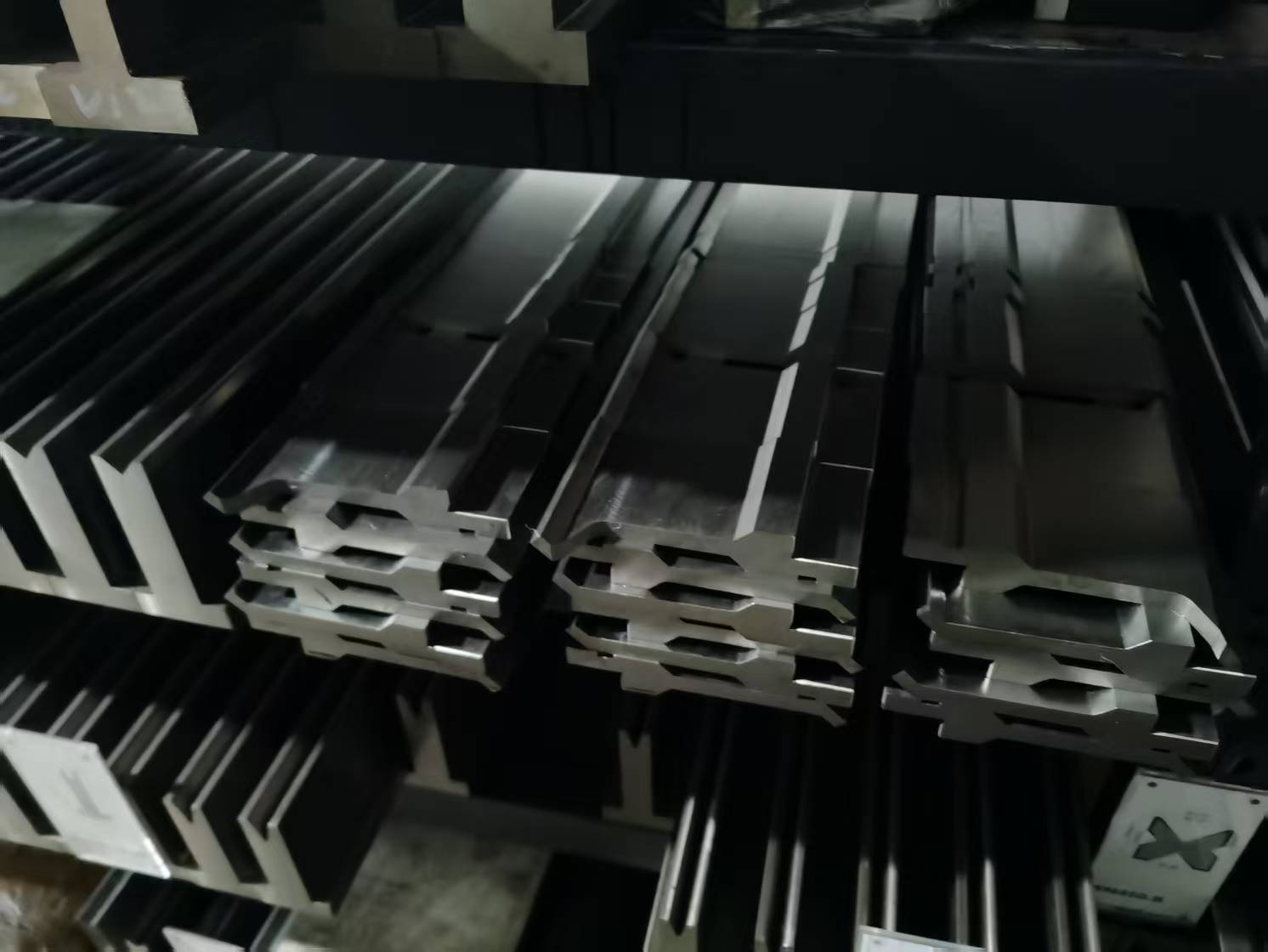 折弯机模具3.16 (4) 折弯机模具3.16 (4)