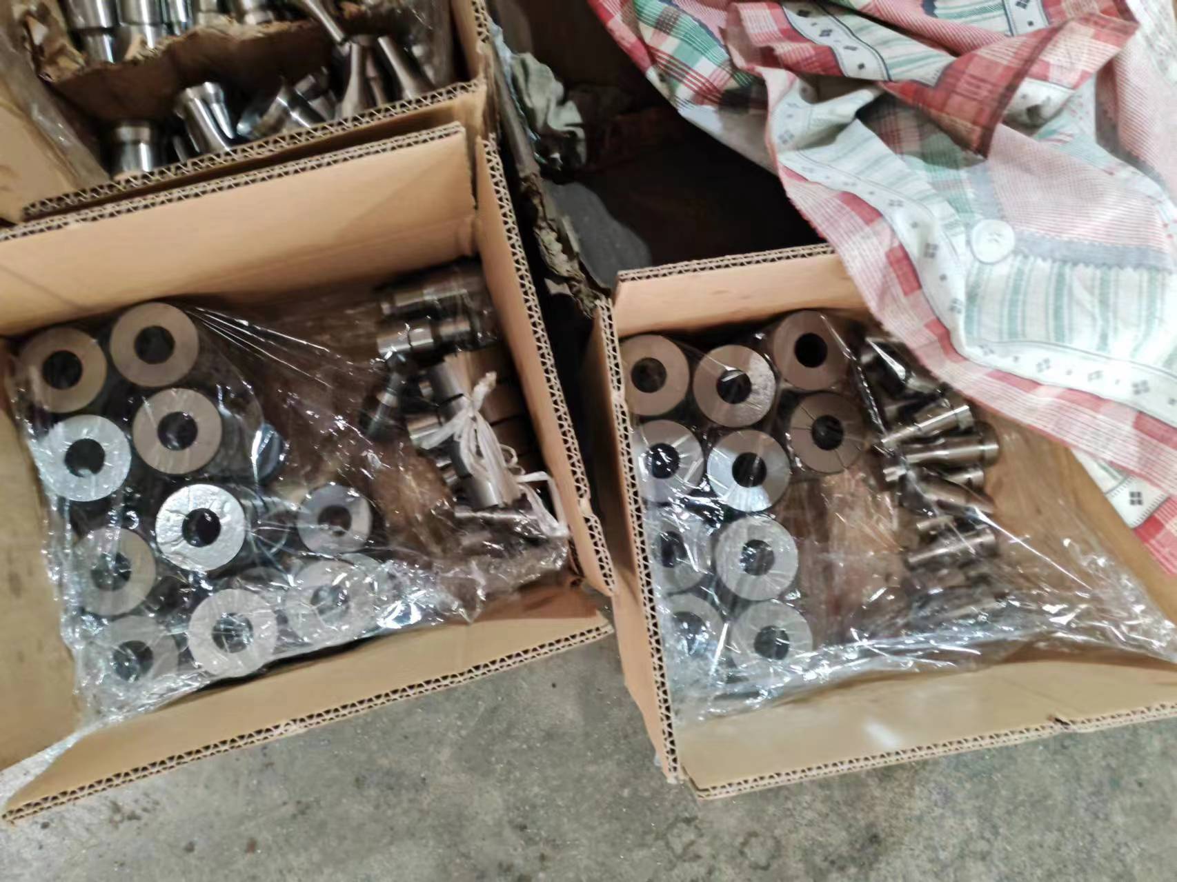 Cr12mov DC53 钢冲头和模具