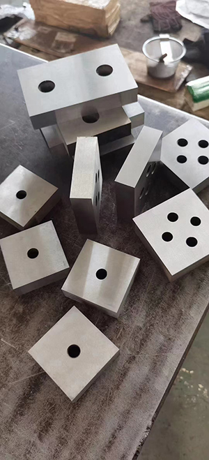 钢筋切割刀片真实产品照片