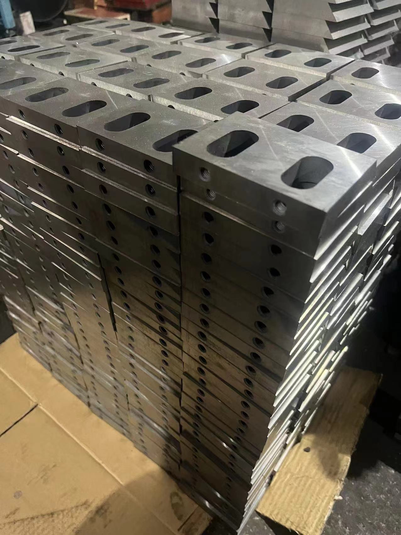 塑料撕碎机刀片-skd11-03