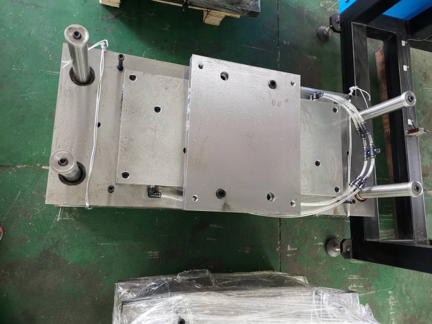 冲裁成型模具单元-03