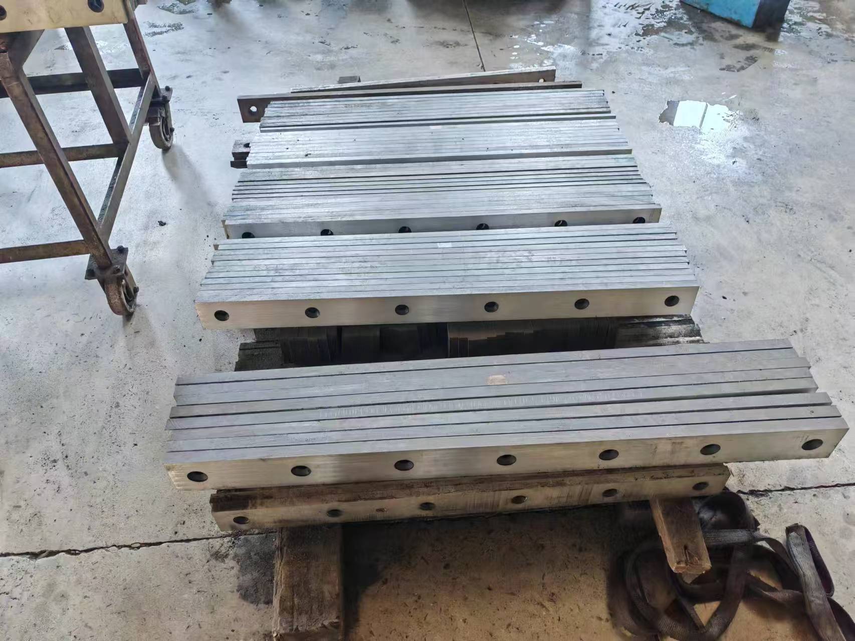 金属剪切刀片 6