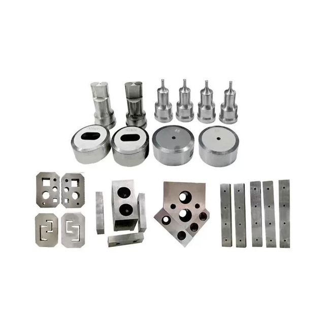 钢铁工人工具和刀片