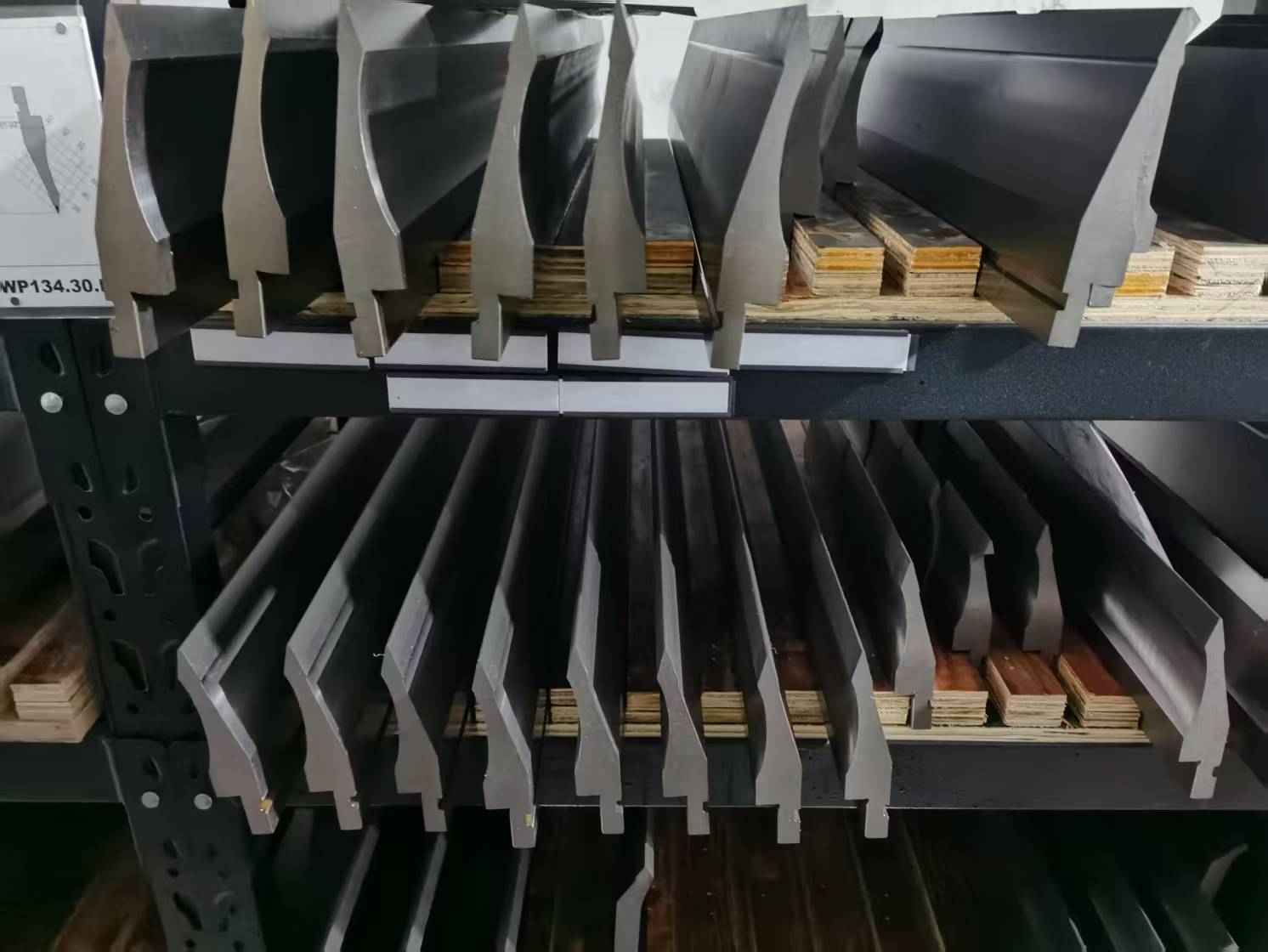 折弯机顶部模具