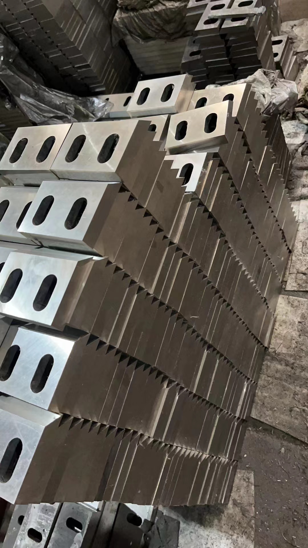 塑料粉碎机刀片