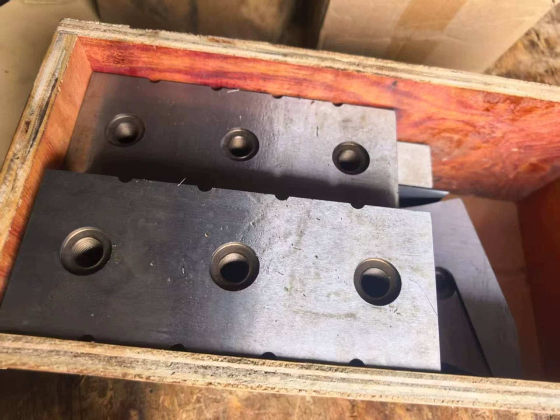 鳄鱼剪切刀片-准备发货-01