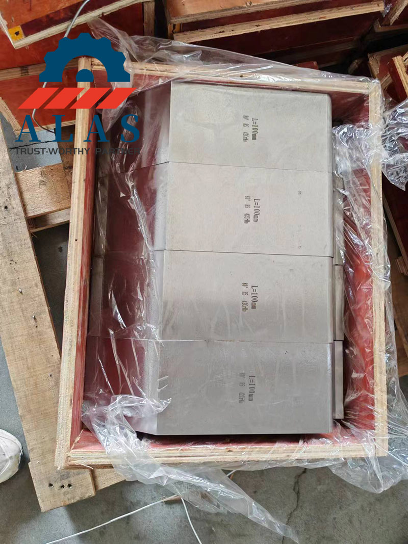 ALAS 鹅颈折弯机冲头，带有长度标签，包装在安全出口木箱内