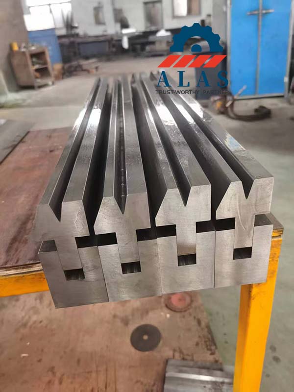 ALAS CNC磨削42CrMo复合压扁模具工厂批量生产