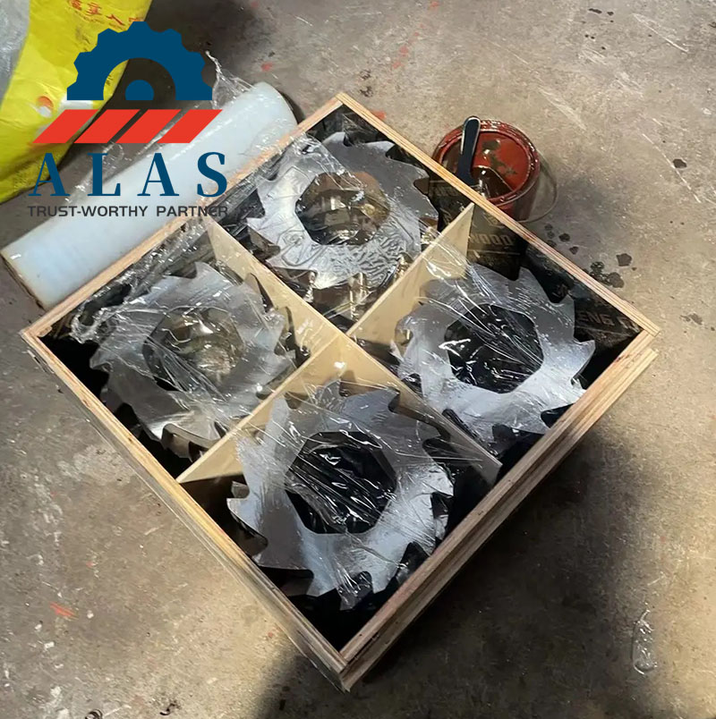ALAS双轴撕碎机刀片防锈油和拉伸膜包装在重型出口木箱中